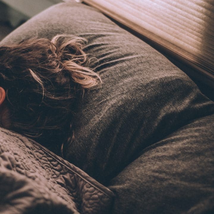 Hyväksy oma tapasi nukkua – satunnaisesta unettomuudesta ei kannata pelästyä
